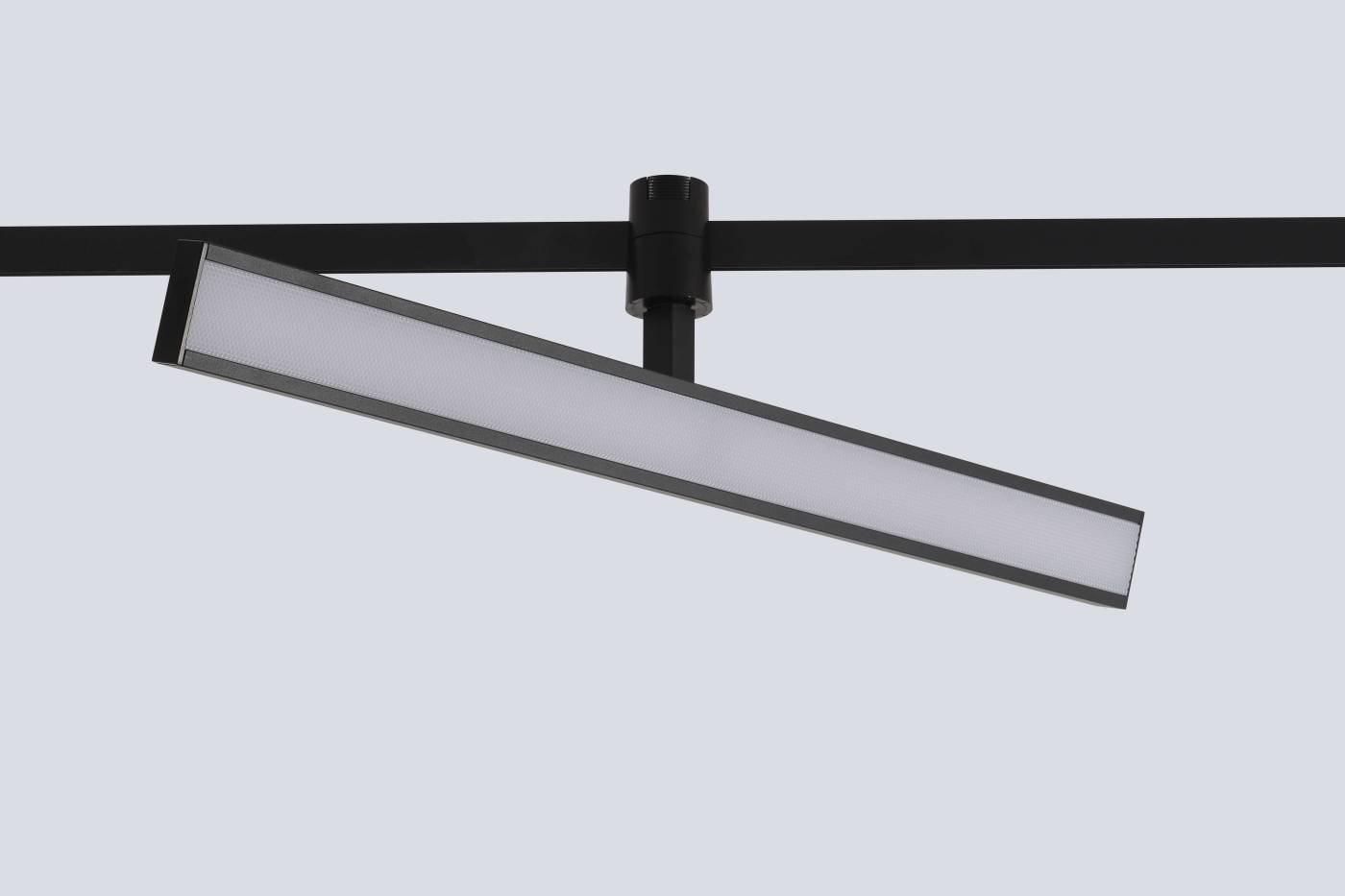 Трековый светильник Crystal Lux Trace 48v CLT 0.37 001 18W BL SMART