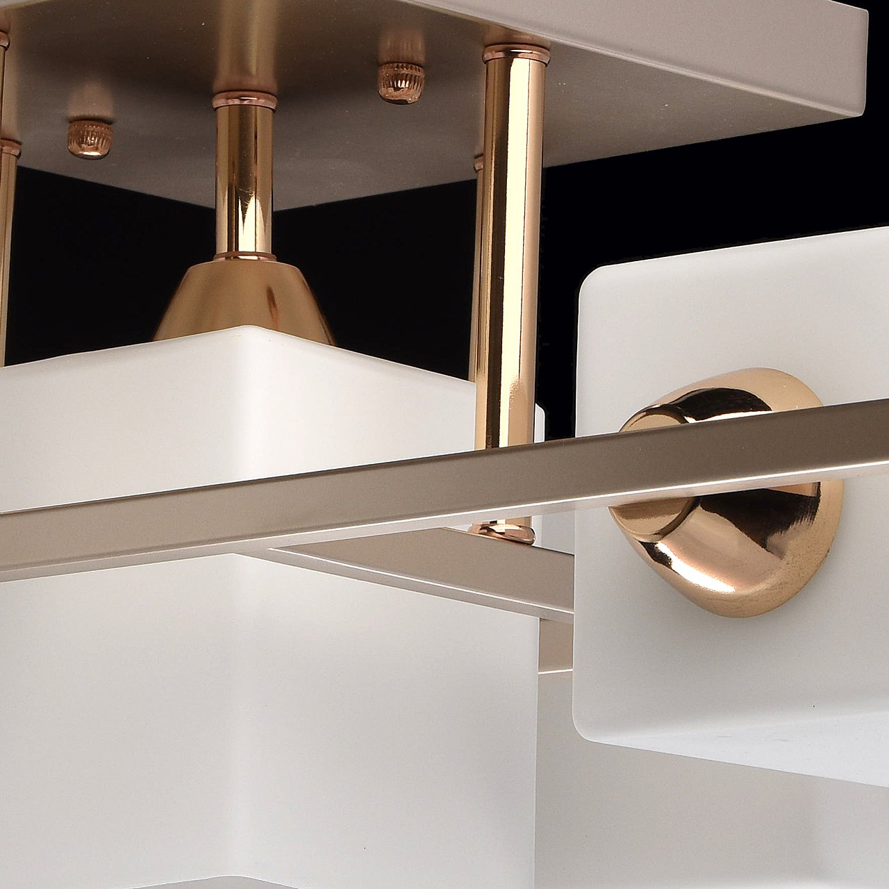 Потолочная люстра De Markt Тетро 673011905