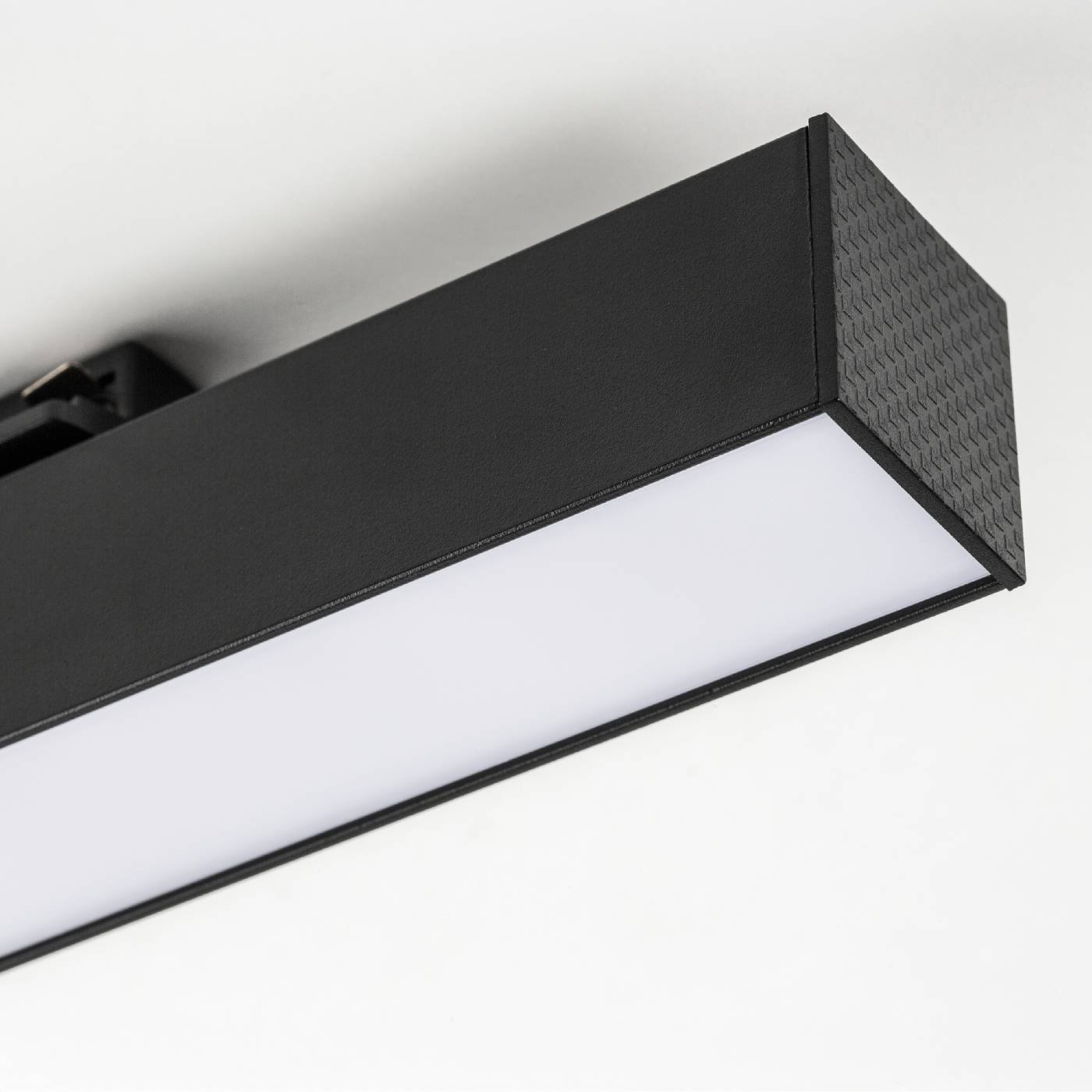 Трековый светильник Lightstar Lilla 202047