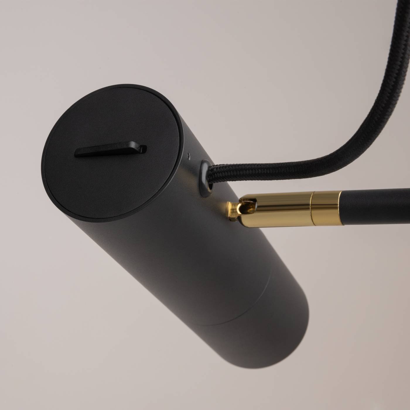 MOD129FL-01B Торшер Maytoni Bansky MOD129FL-01B