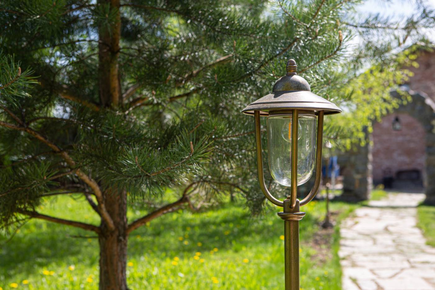 FL-31082 Столб фонарный уличный Covali FL-31082