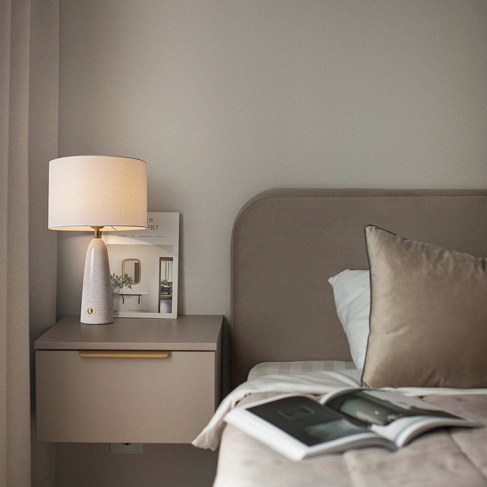 FR2054TL-01BS2 Настольная лампа Freya MarmoLatte FR2054TL-01BS2