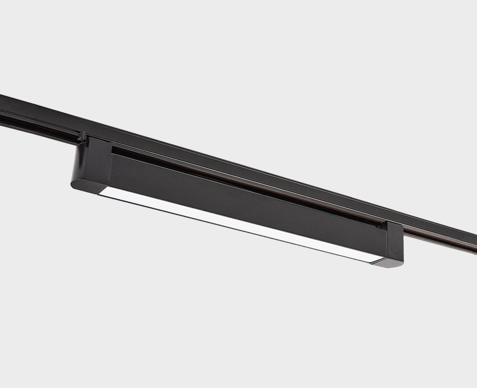 Трековый светильник Italline IT08 IT08-8030 black 4000K