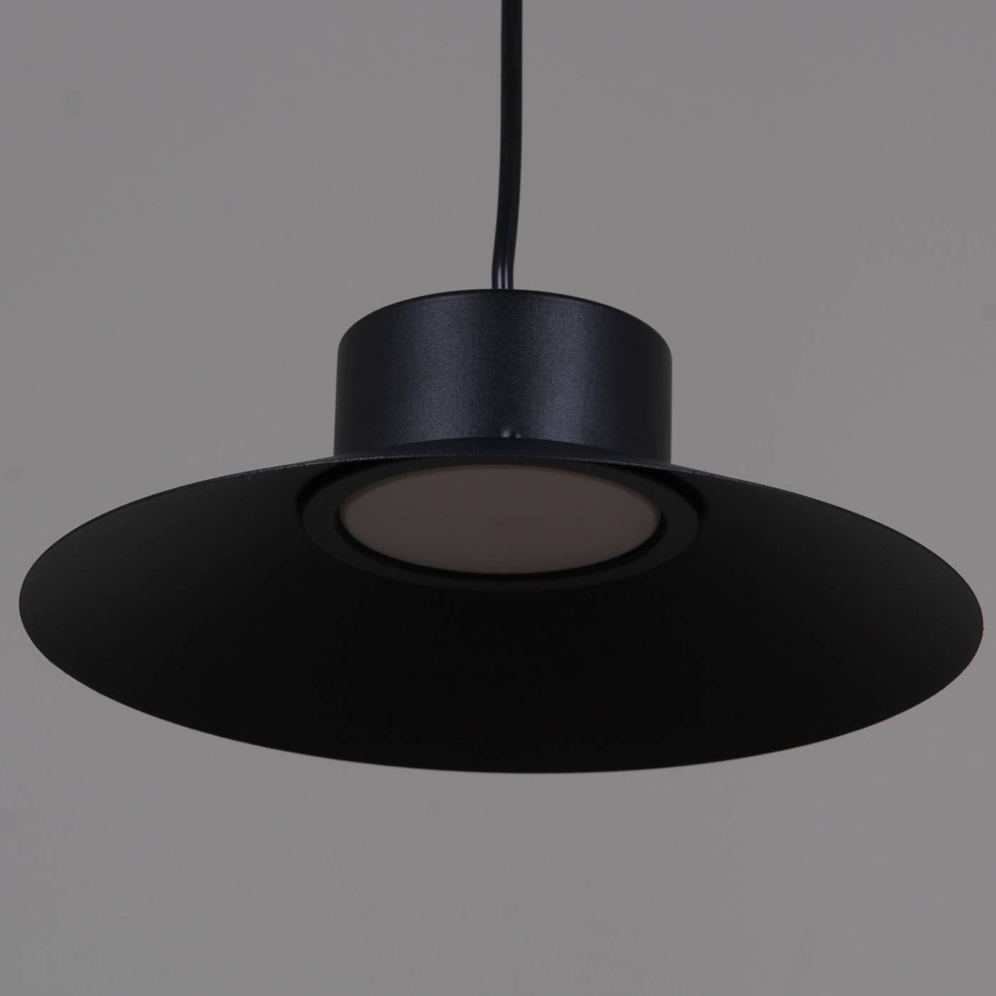 Подвесной светильник Reluce 40110-0.9-03A BK