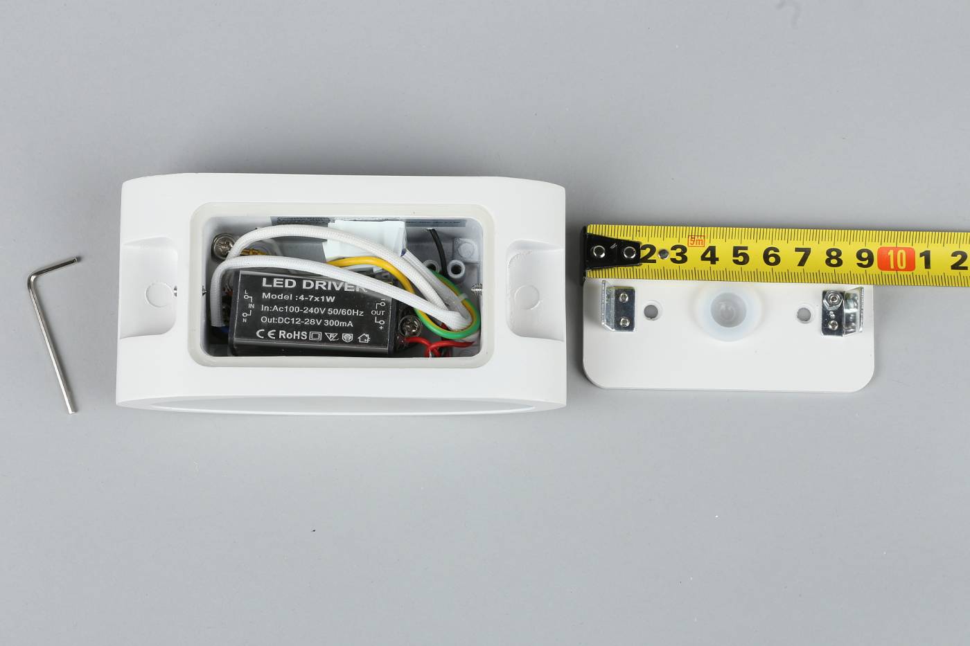 OML-21011-07 Настенный светильник Omnilux Cassiano OML-21011-07