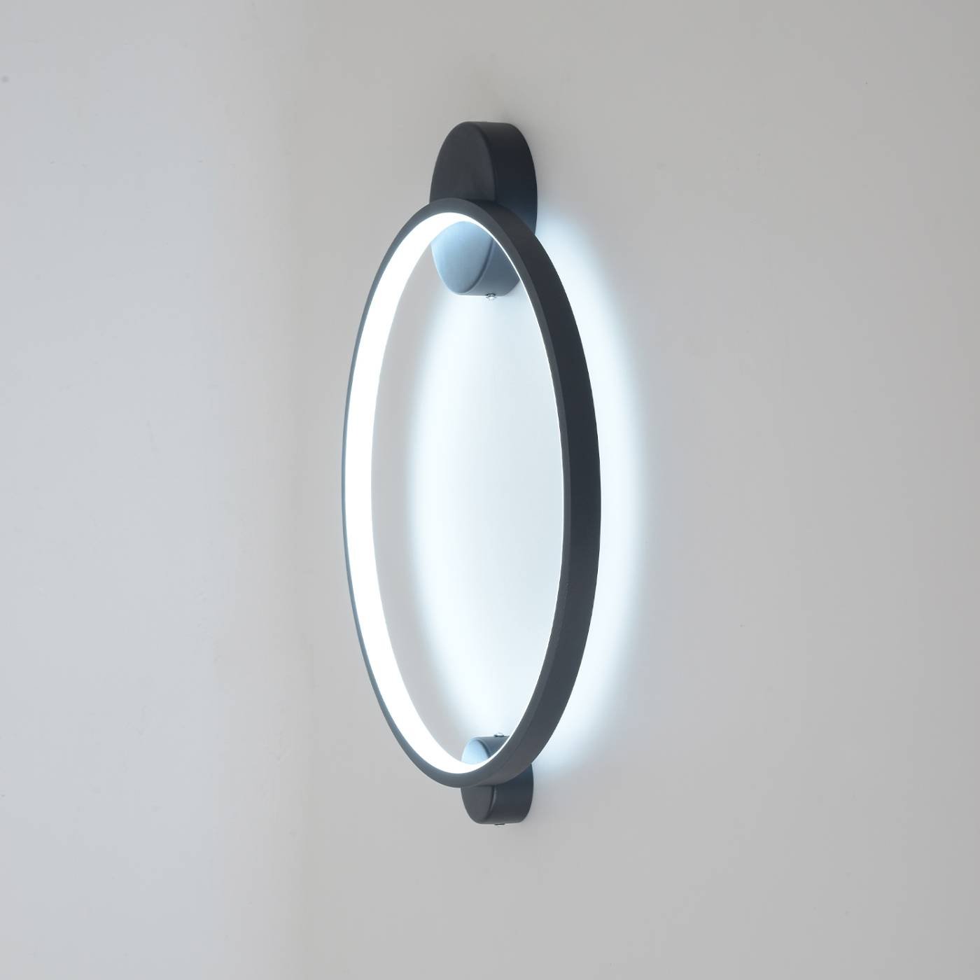 REAL AP18W LED BLACK Настенный светильник Crystal Lux Real REAL AP18W LED BLACK