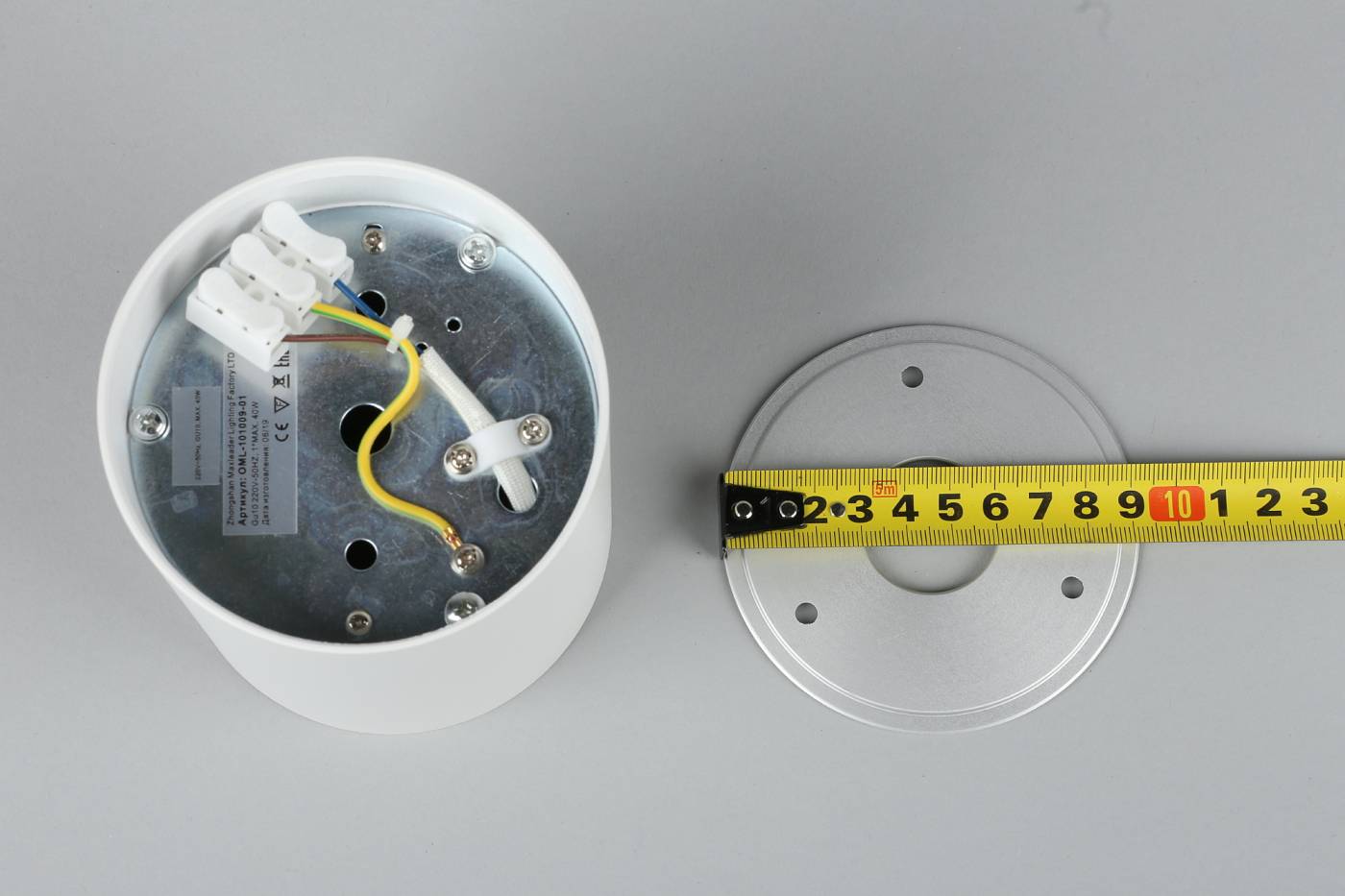 OML-101009-01 Накладной светильник Omnilux Pantaleo OML-101009-01
