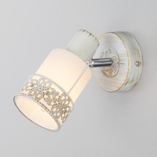 Светильник спот Eurosvet Silvia 20025/1 белый с золотом/ хром