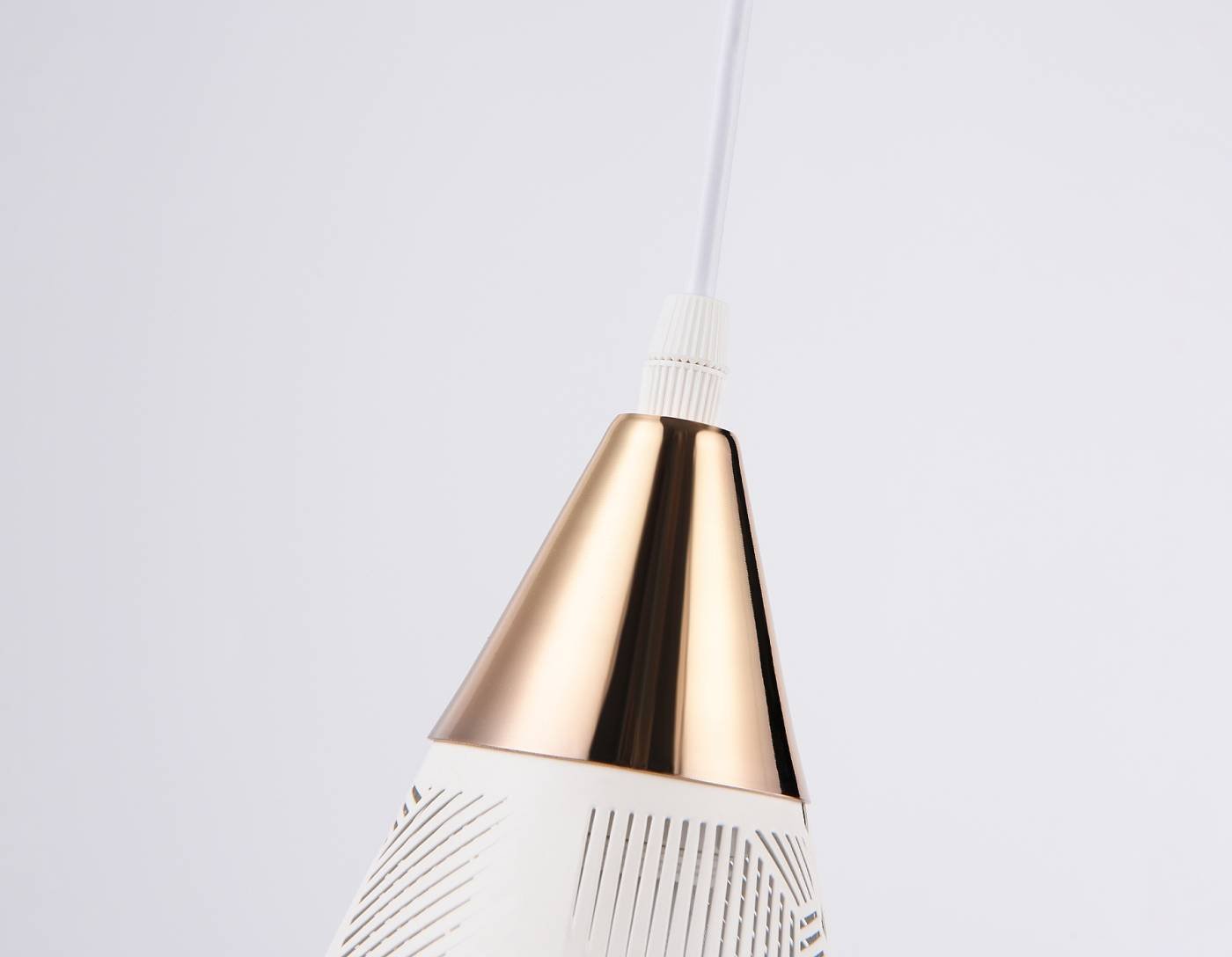 Светильник подвесной Ambrella Loft TR8429