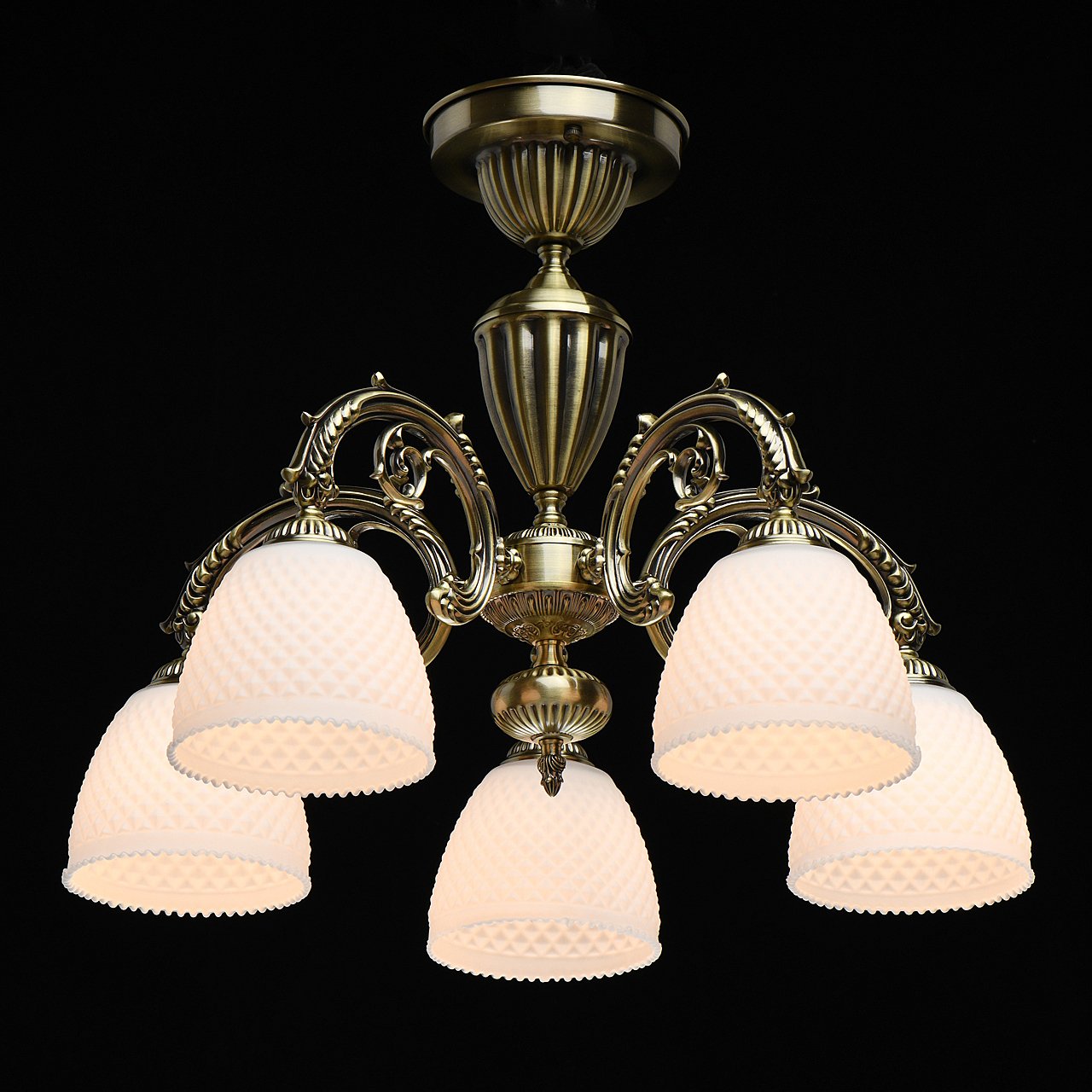 Потолочная люстра MW Light Фелиция 114010405