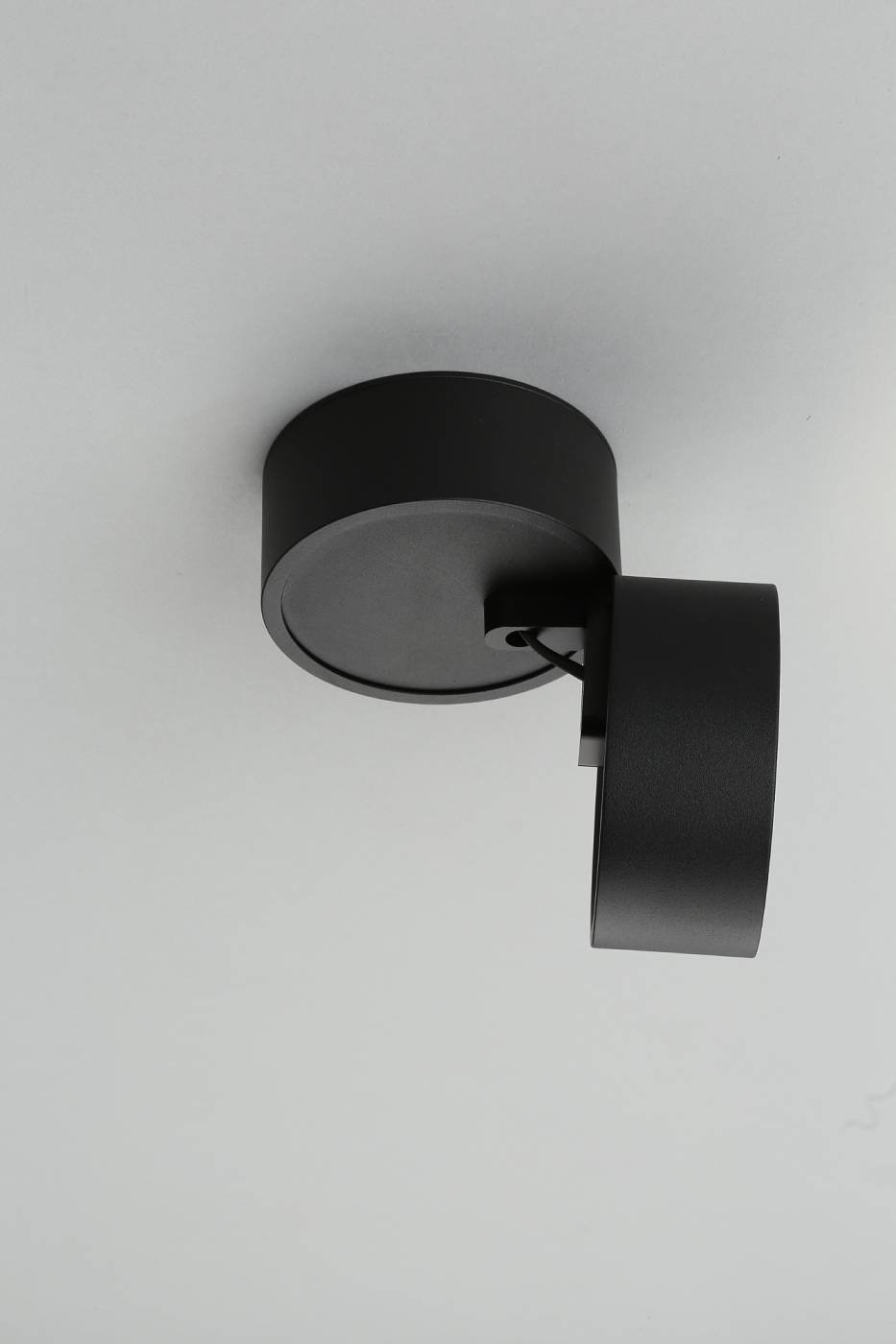 Накладной светильник Omnilux Lenno OML-101319-12