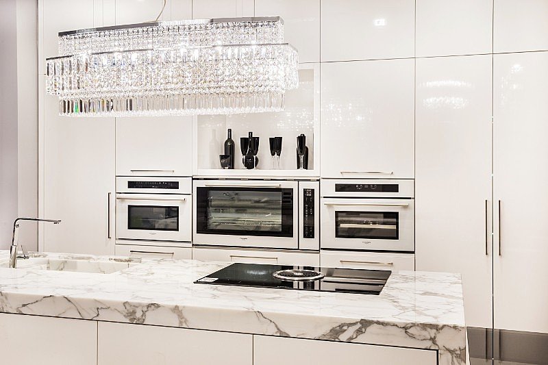 L30300 Подвесная хрустальная люстра Baguette L'Arte Luce Luxury L30300