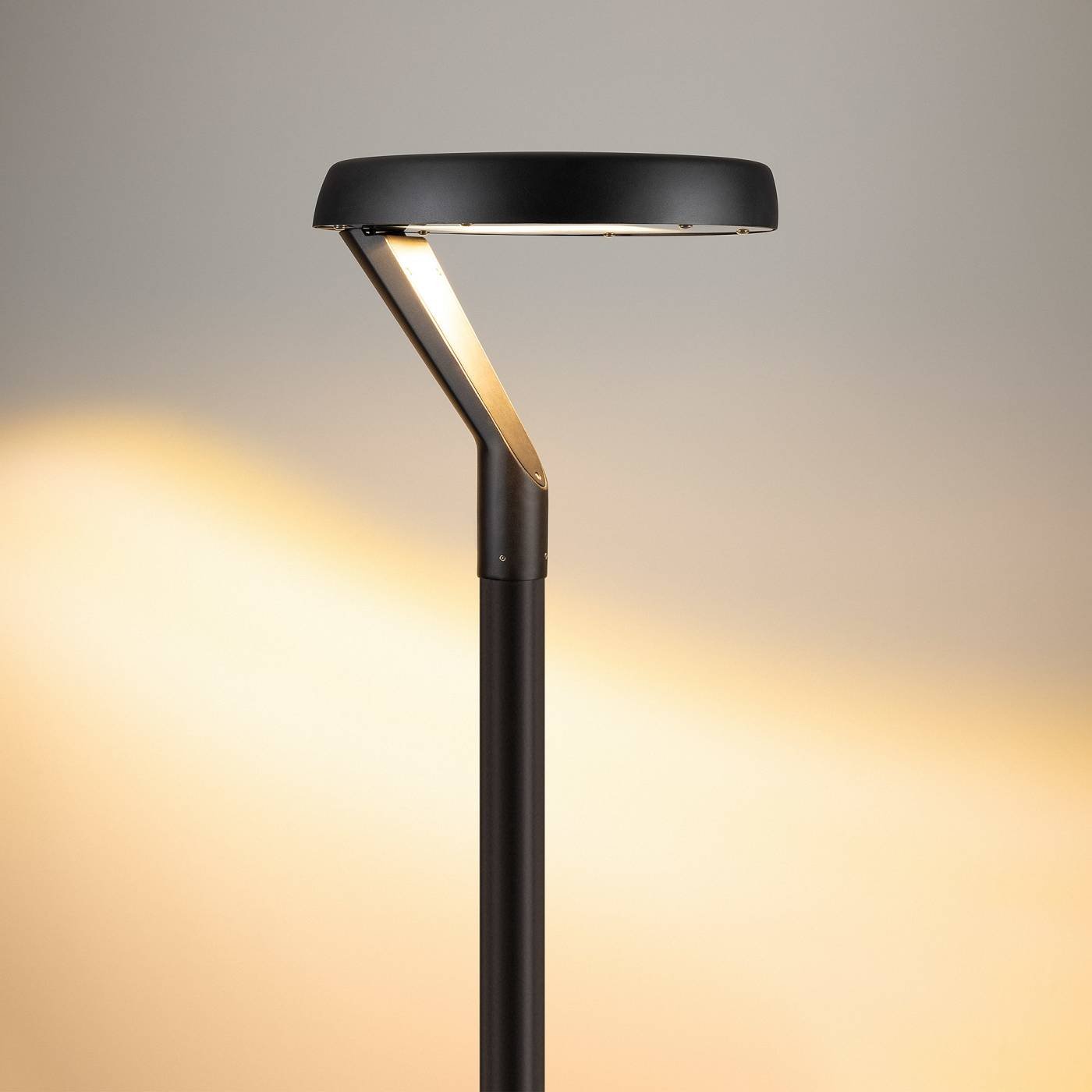 Консольный уличный светильник Arlight Dekkel 051858