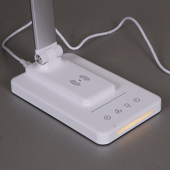 Офисная настольная лампа 05501-0.7-01 WT