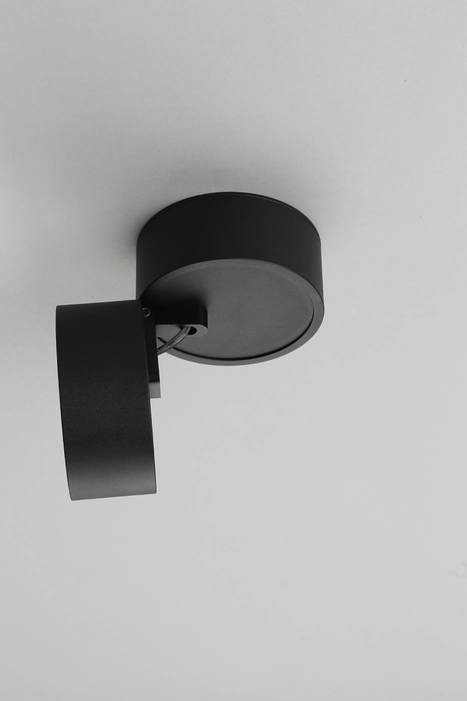 Накладной светильник Omnilux Lenno OML-101319-12