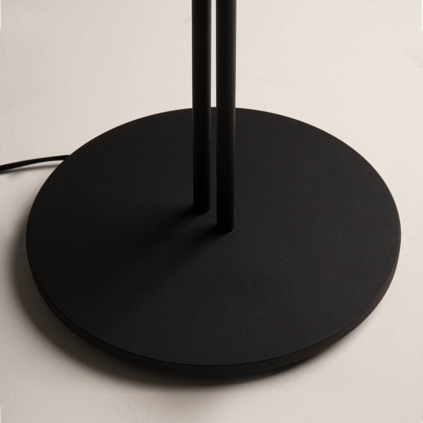 MOD152FL-L1BK Торшер Maytoni Eclipse MOD152FL-L1BK