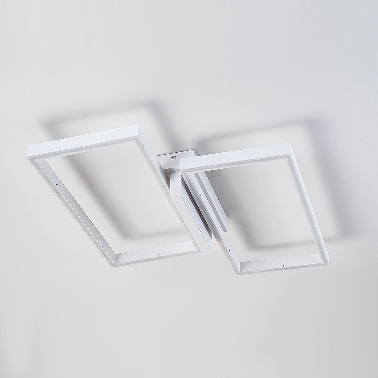 10209/2LED White Потолочная люстра Escada Scales 10209/2LED White