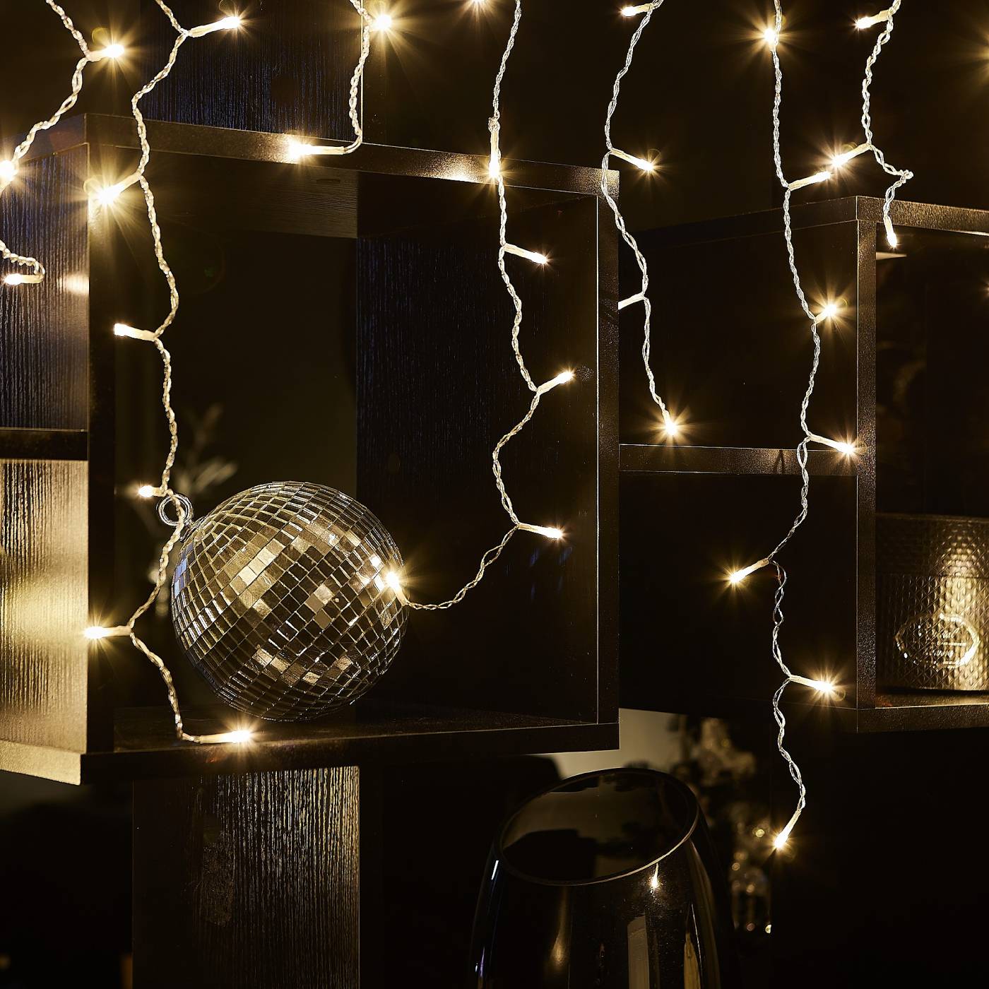 Бахрома светодиодная со статическим свечением, 6м Uniel ULD-B6007-200/STK WARM WHITE IP44