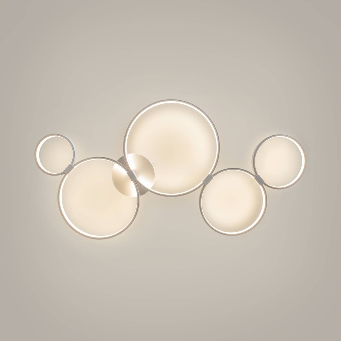 Потолочная люстра Maytoni Olympia MOD448CL-L40WK