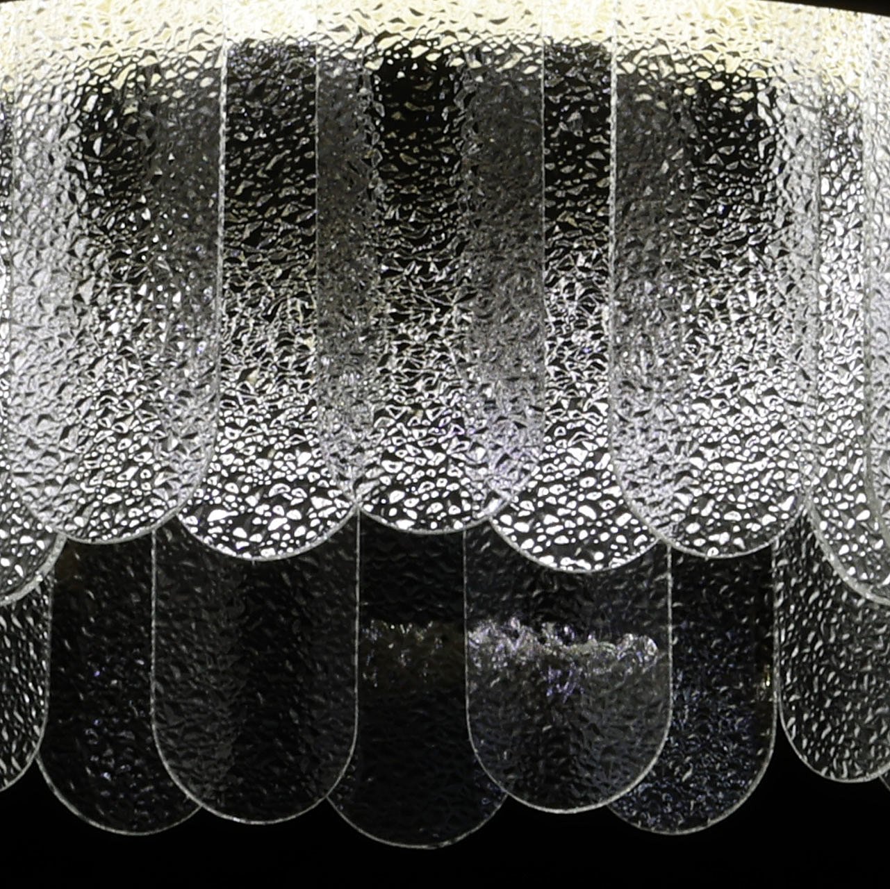 Подвесная люстра De Markt Бриз 111018001