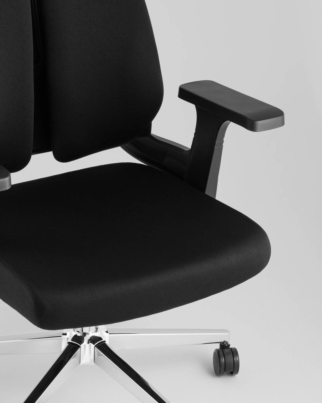 Офисное кресло Stool Group WH-A888 black
