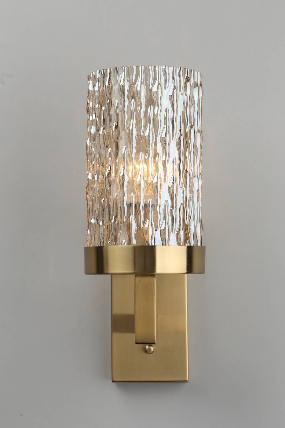 OML-84711-01 Настенное бра Omnilux Maiera OML-84711-01