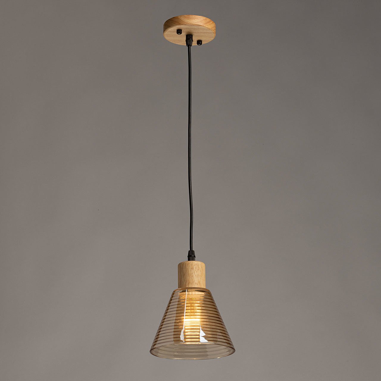 Светильник подвесной De Markt Лоск 107012201