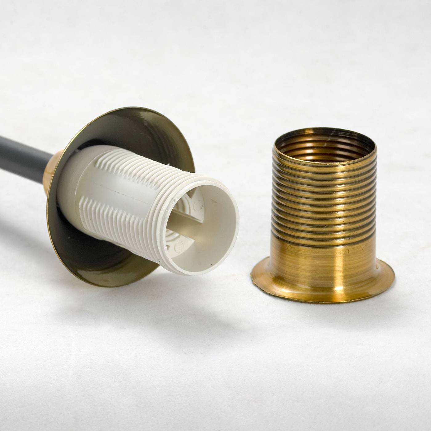 Потолочная люстра Lussole Ouachita GRLSP-8275