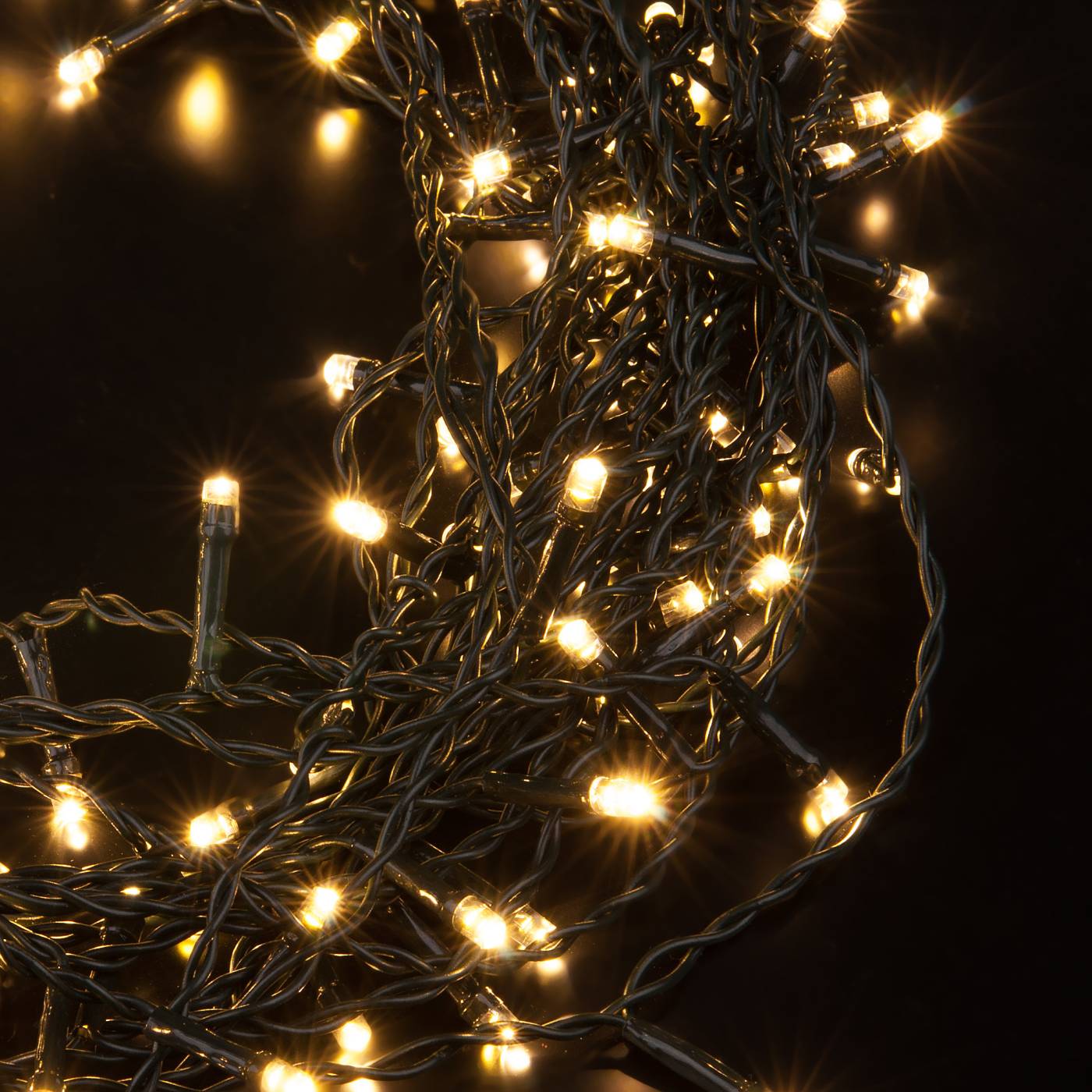 200-003 теплый белый 0,45*1,5м IP20 Гирлянда-дождь Eurosvet 200-003 200-003 теплый белый 0,45*1,5м IP20