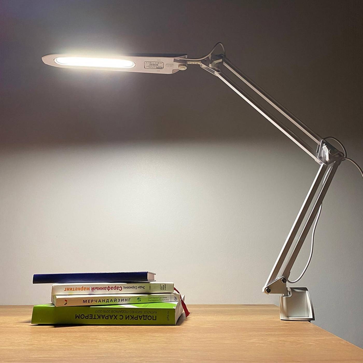 Настольная лампа Uniel TLD-524 White/LED/500Lm/4500K/Dimmer