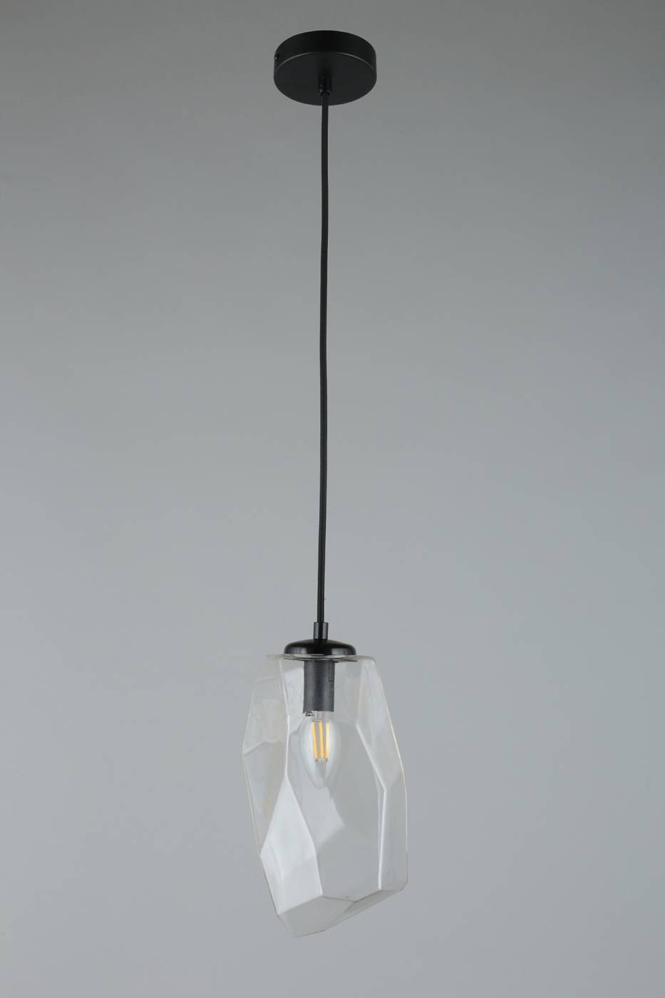 OML-91826-01 Светильник подвесной Omnilux Corropoli OML-91826-01