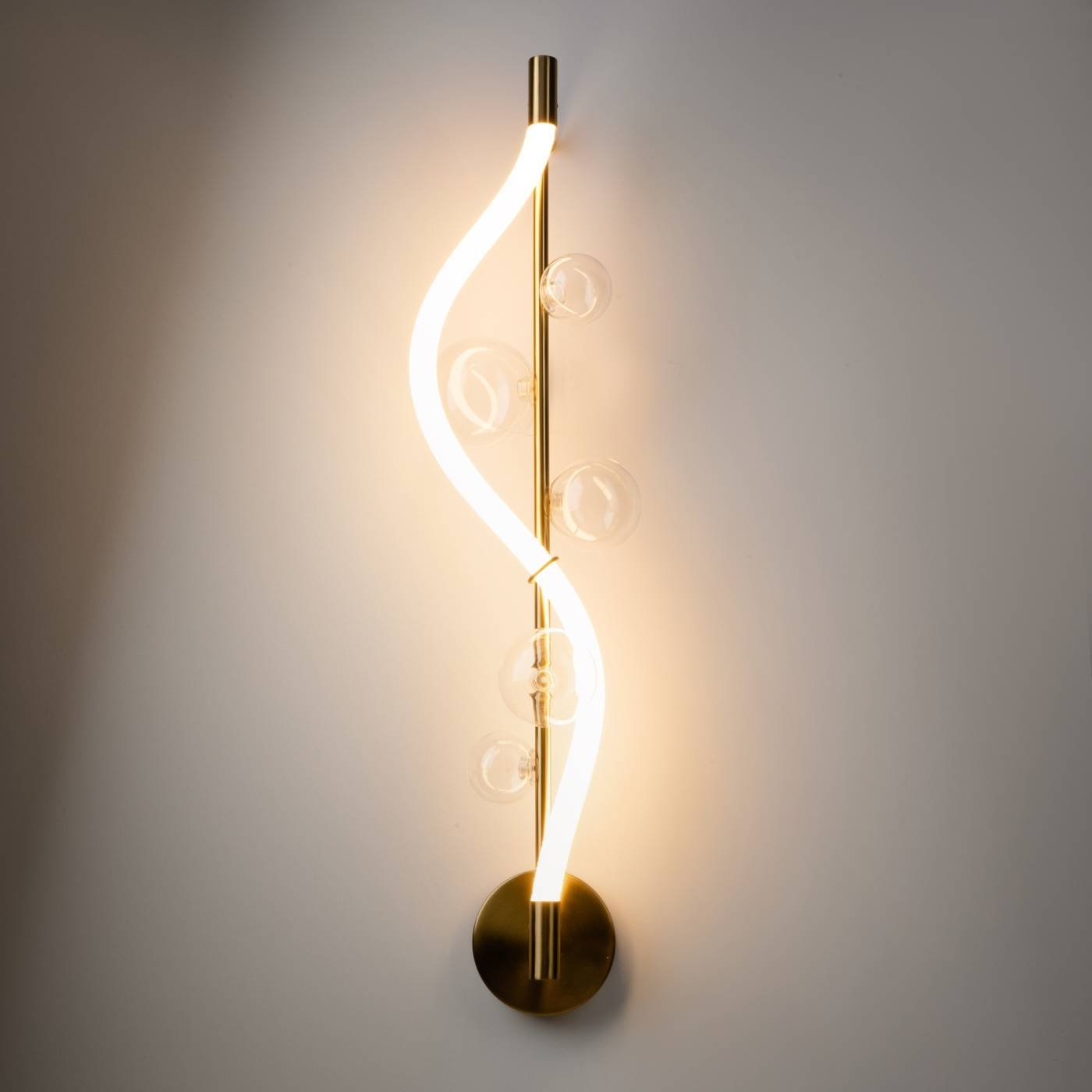 MOD289WL-L18BS3K Настенный светильник Maytoni Oasis MOD289WL-L18BS3K