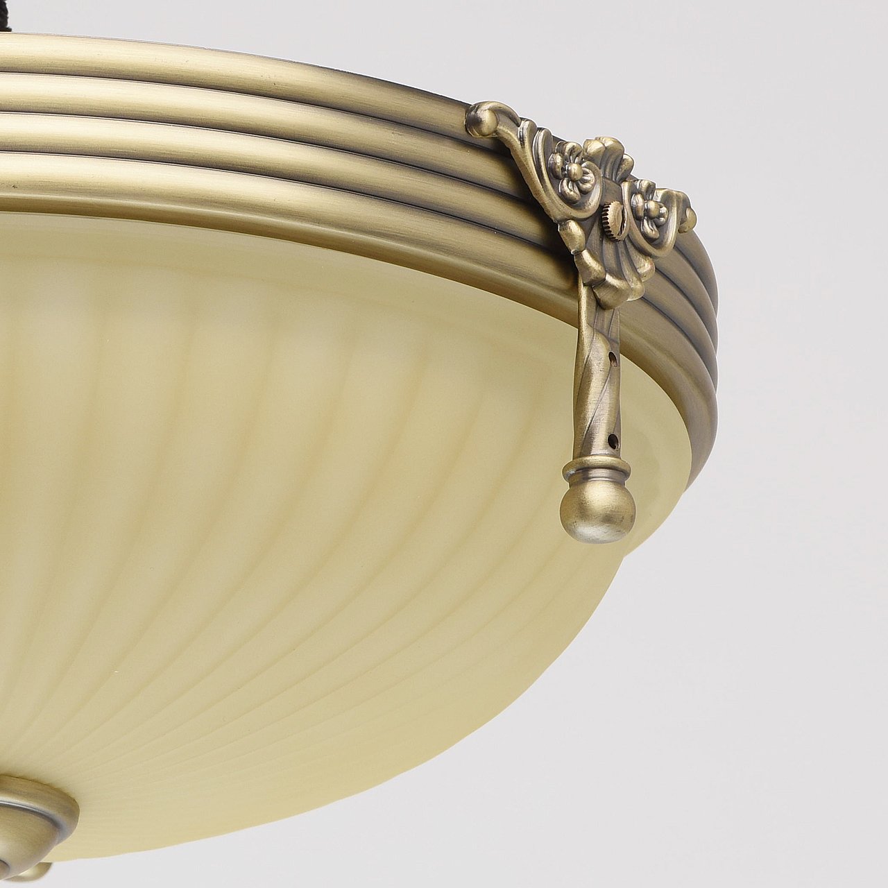 317011202 Светильник потолочный MW Light Афродита 317011202