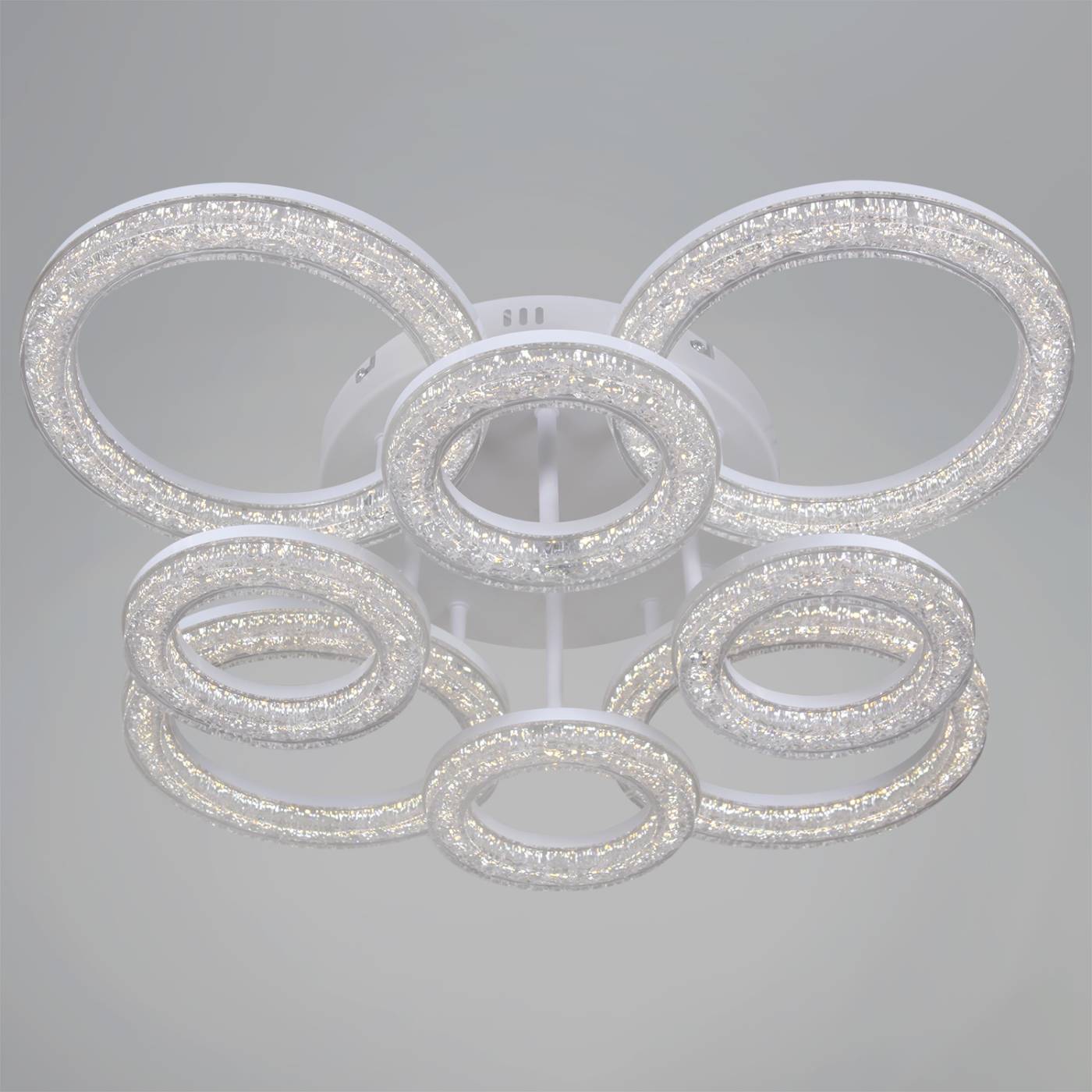 Потолочная люстра Reluce 29290-0.3-4+4 WH