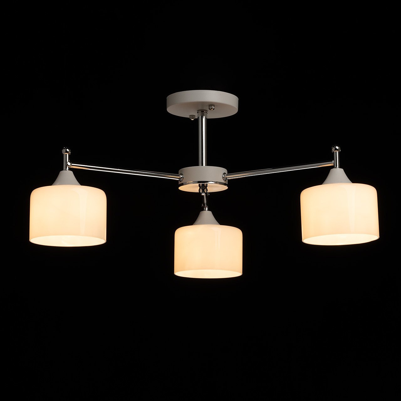 Потолочная люстра De Markt Тетро 118010603