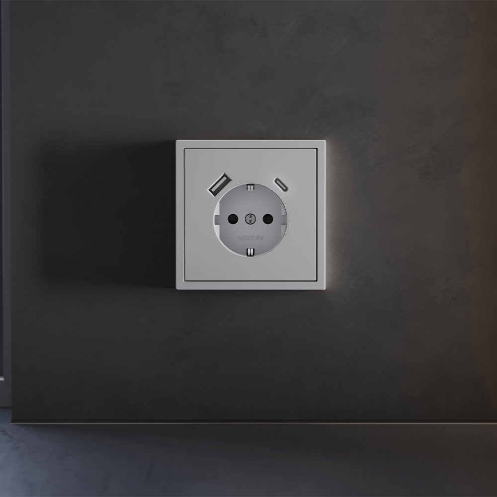 Накладка для розетки с заземлением и защитными шторками, с USB A+C, S70 (серый)