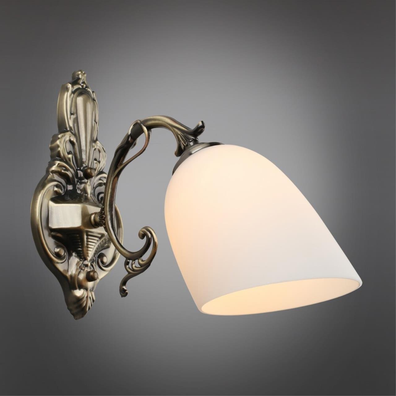 Настенное бра Omnilux Tellaro OML-56401-01