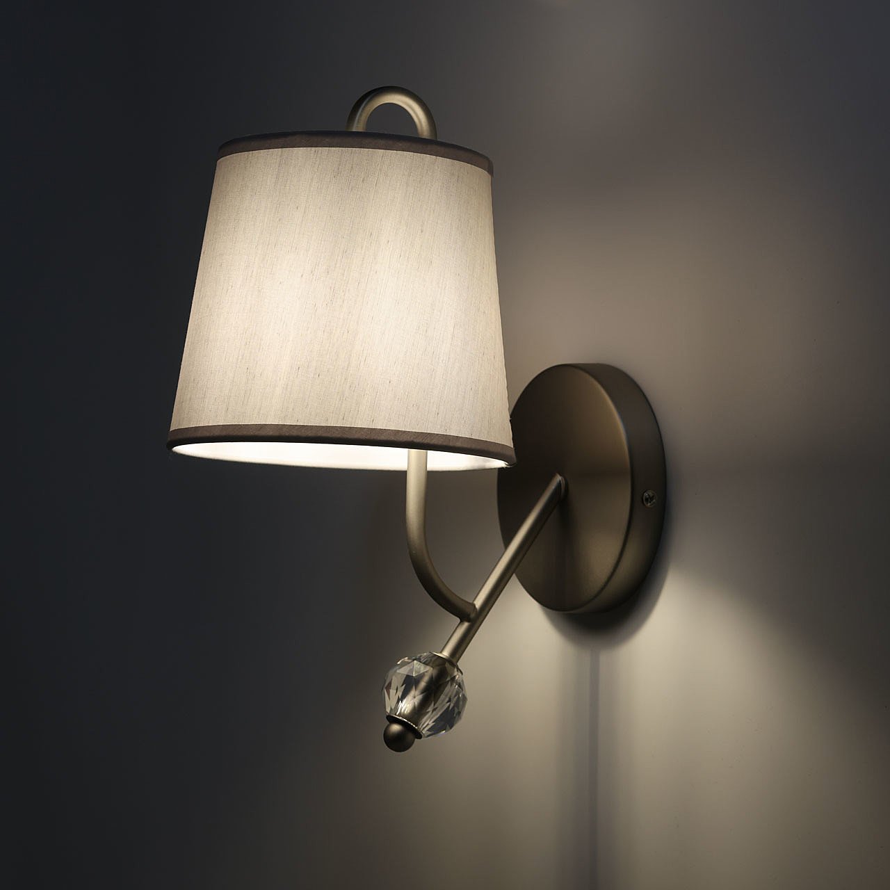 Настенное бра MW Light Вега 329022701