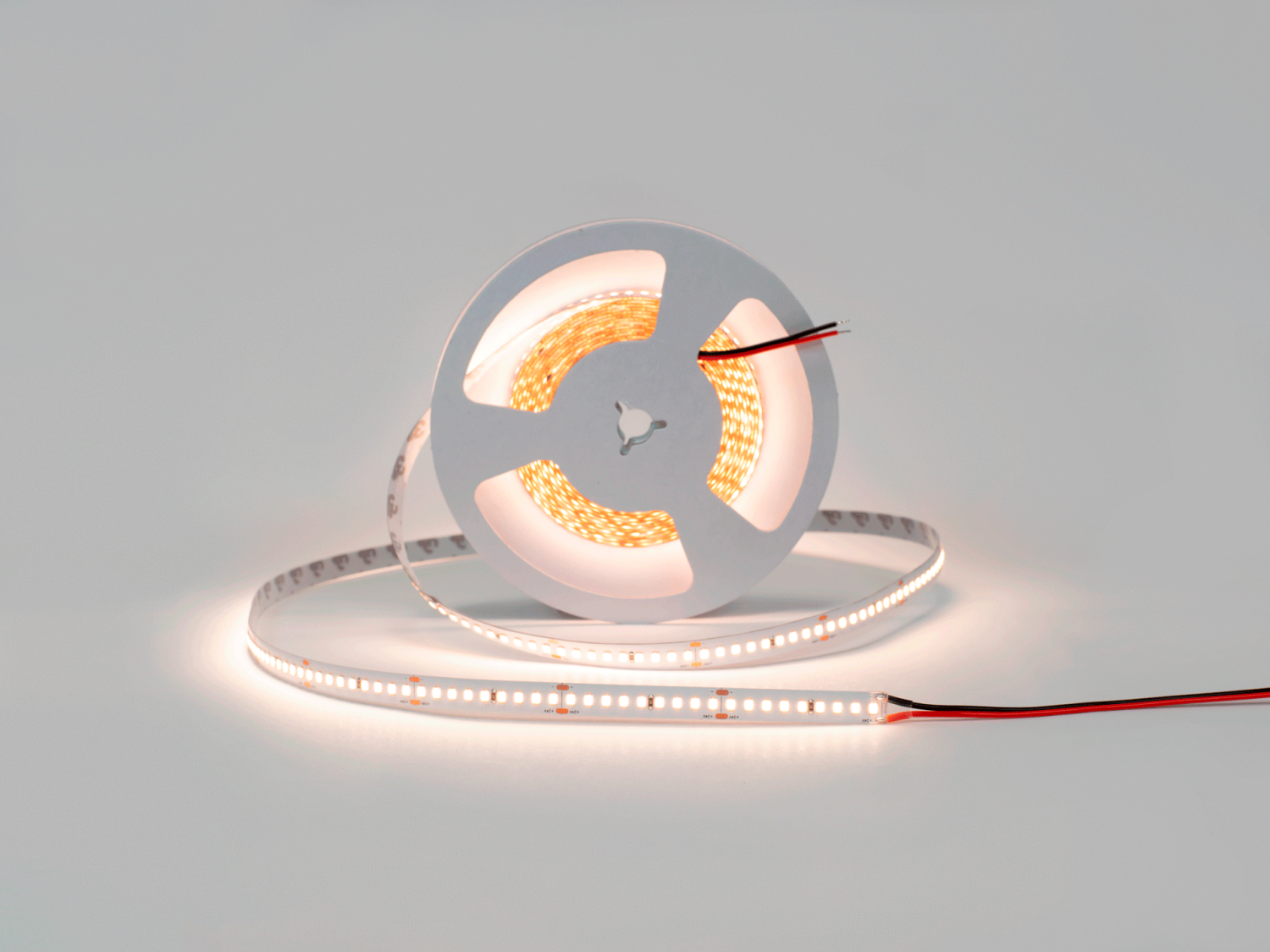 DSG-HE2180-24-WW-33 LED лента SWG DesignLed DSG-HE DSG-HE2180-24-WW-33