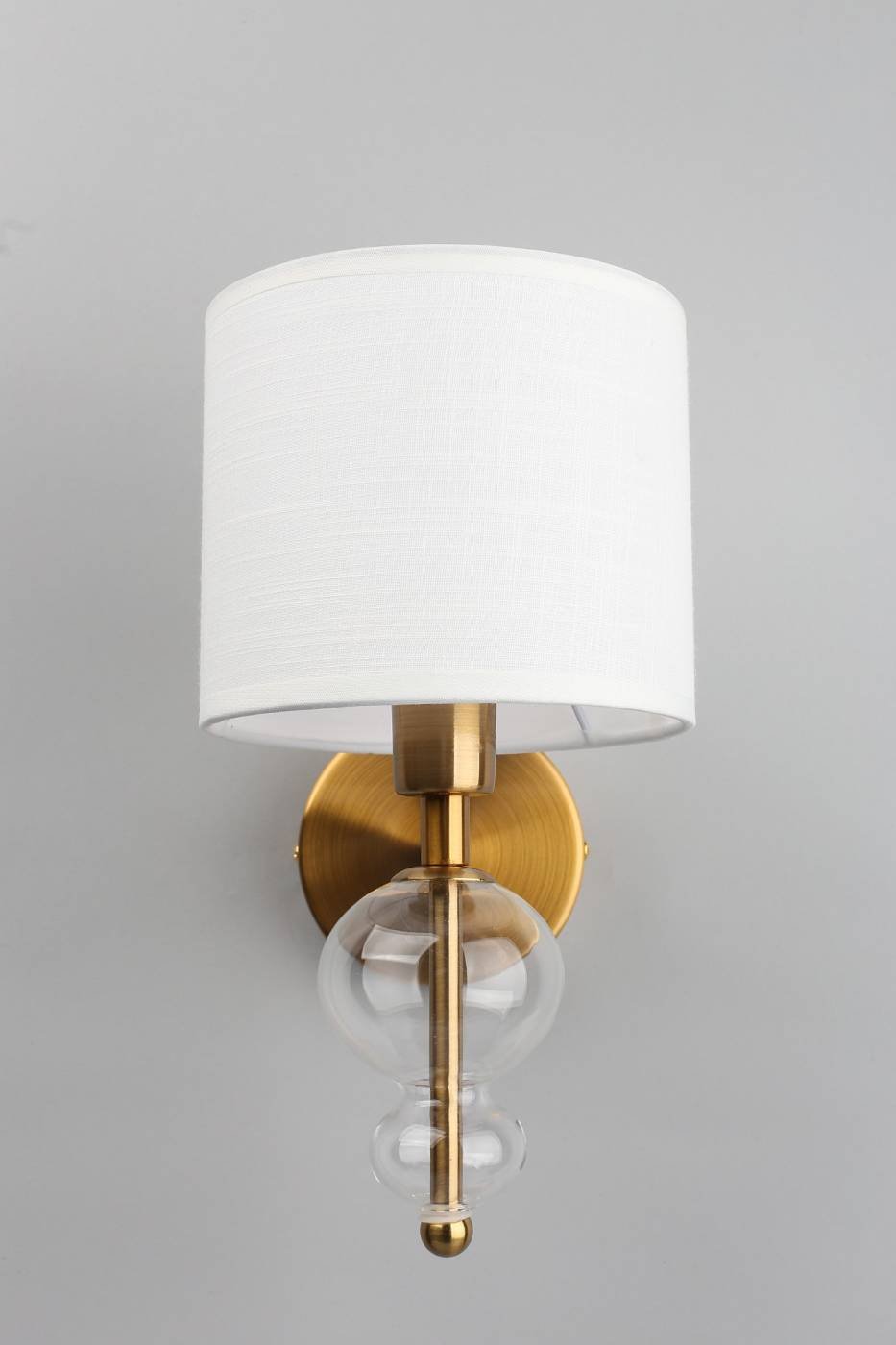 OML-56701-01 Настенное бра Omnilux Amelia OML-56701-01