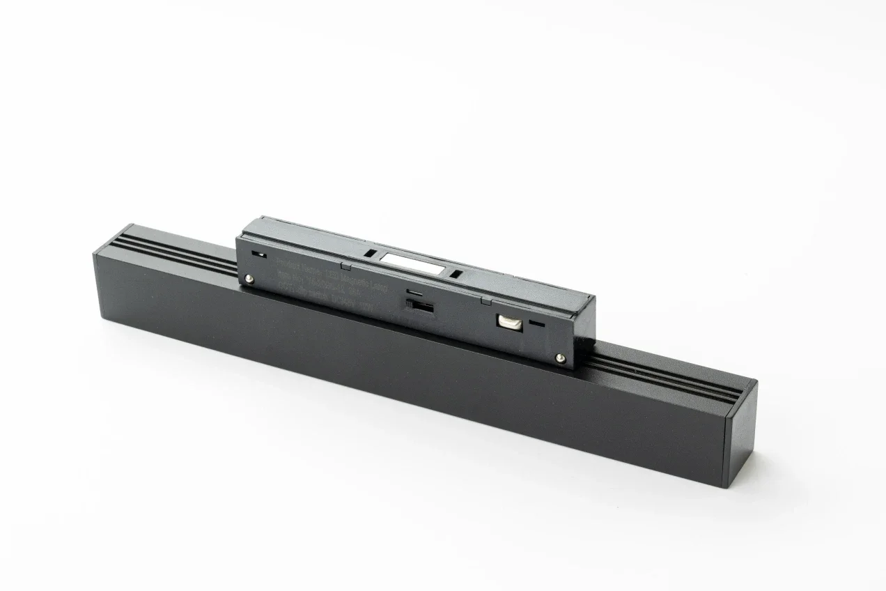 FF-S-DT-220 Трековый светильник Fly-Fi ЛЭД-ПРОФИ FF-S-DT-220