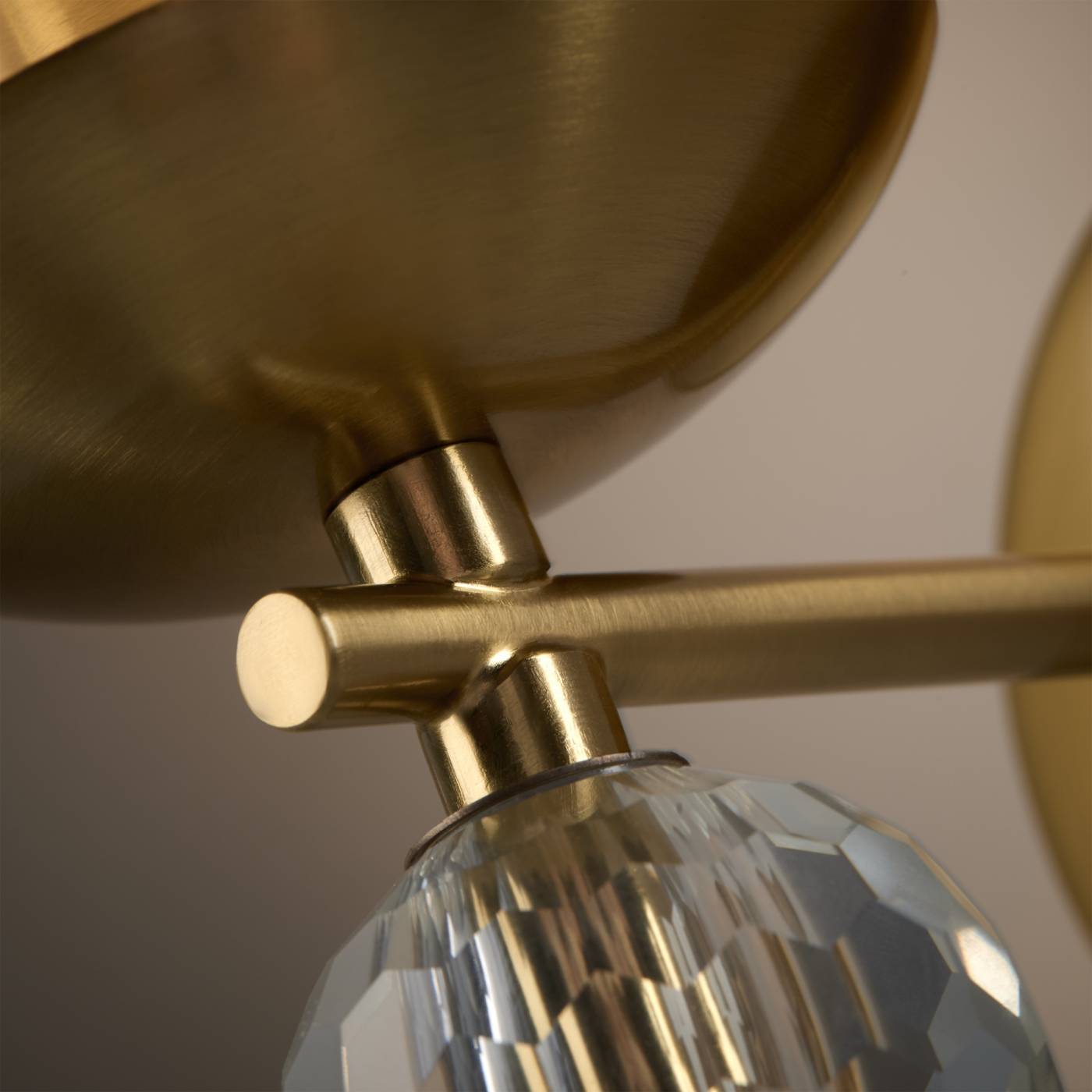 FR1009WL-01BS Настенное бра Freya Side FR1009WL-01BS