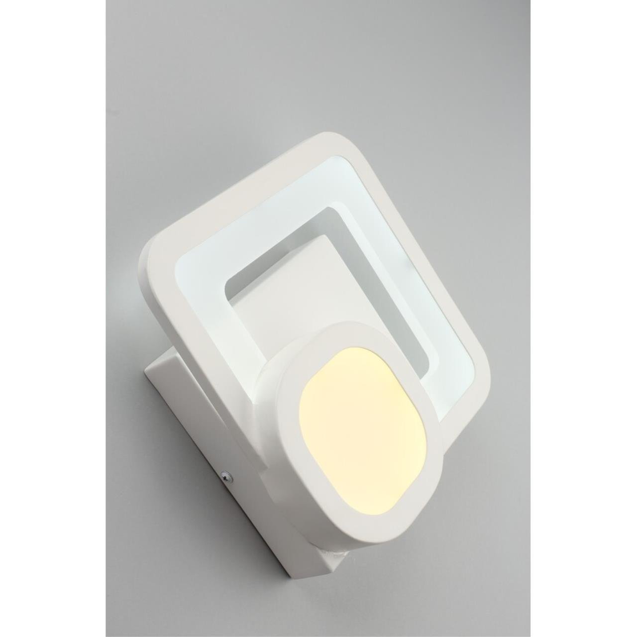 OML-02921-20 Настенный светодиодный светильник Omnilux Aversa OML-02921-20