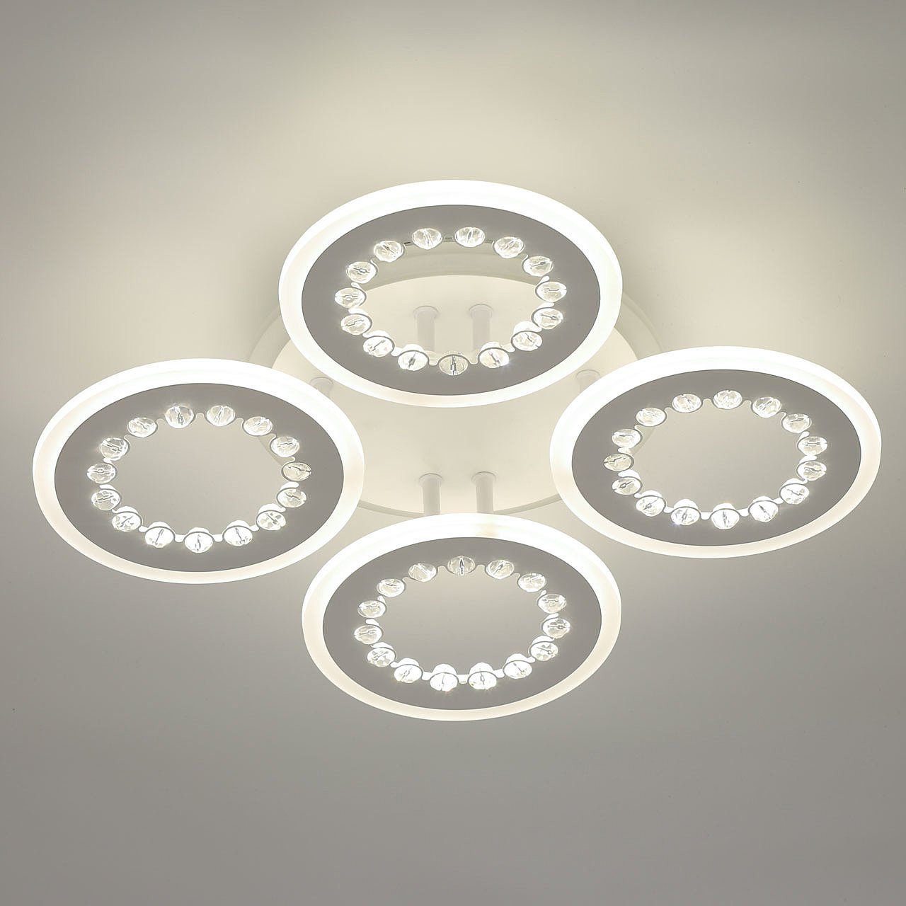 424013505 Потолочная люстра De Markt Мадлен 424013505