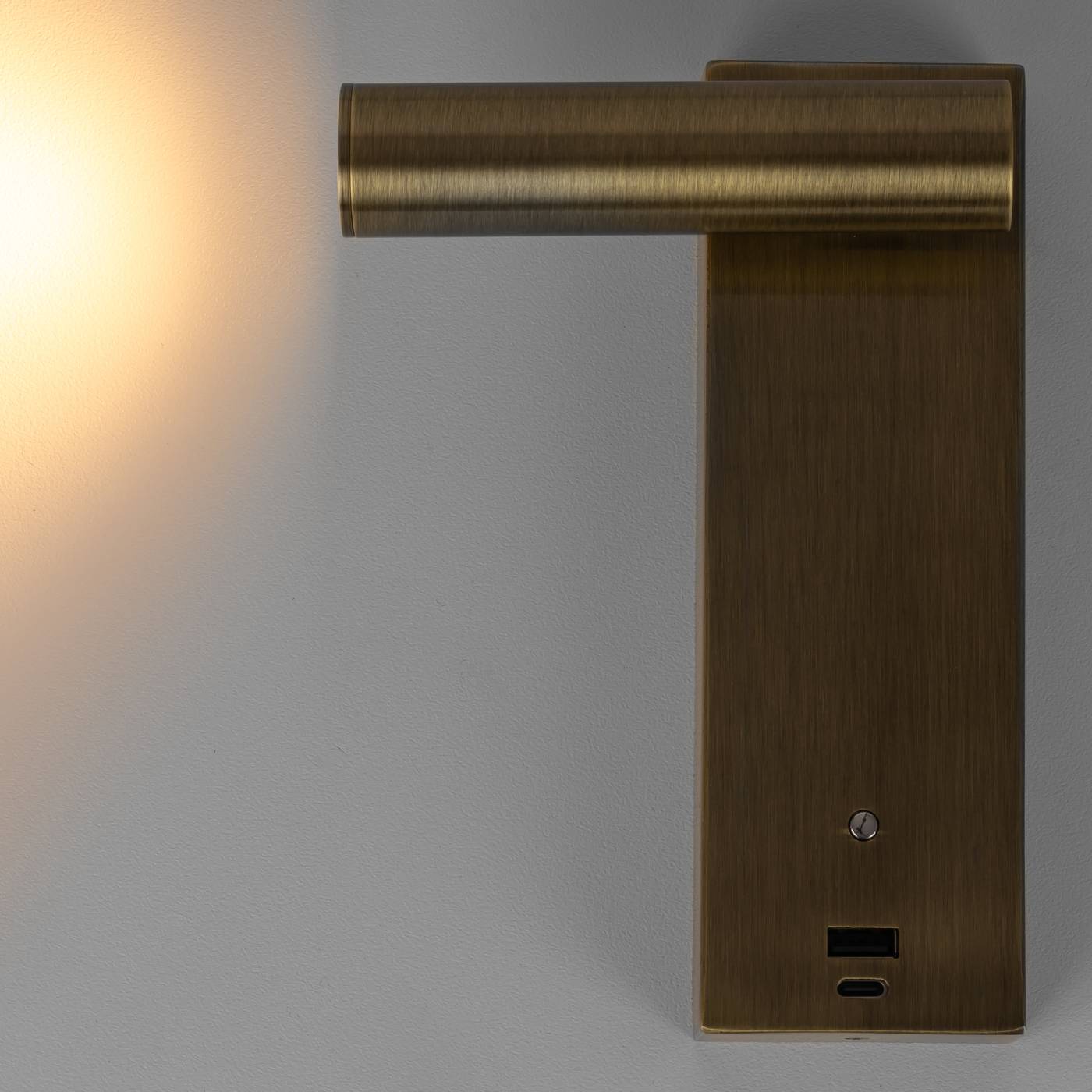 Настенный светильник Citilux Декарт CL704433