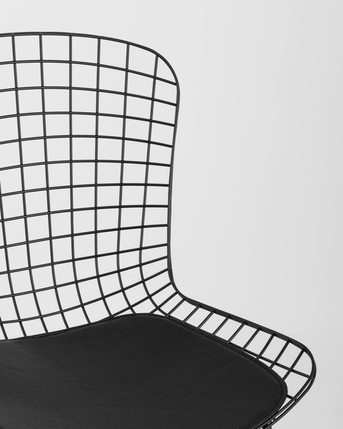 Комплект стульев Stool Group Bertoia BTY-18-P6 BL/BL X4