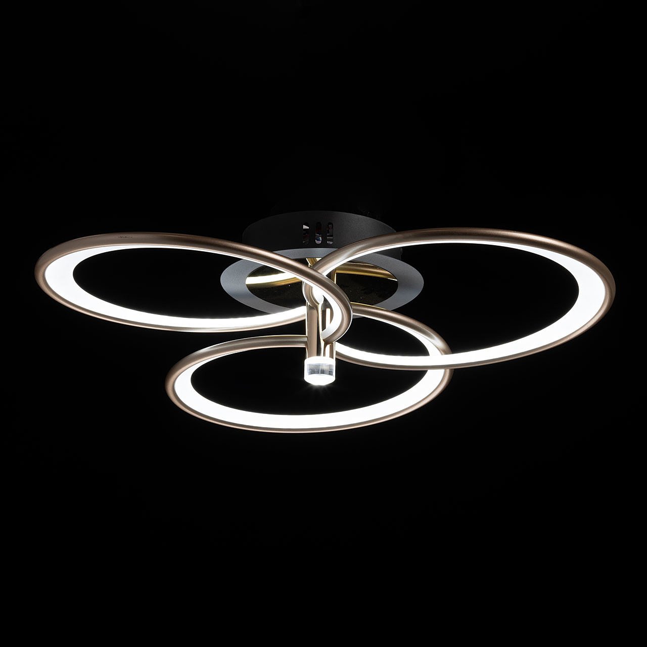 Потолочная люстра De Markt Оскар 510017103