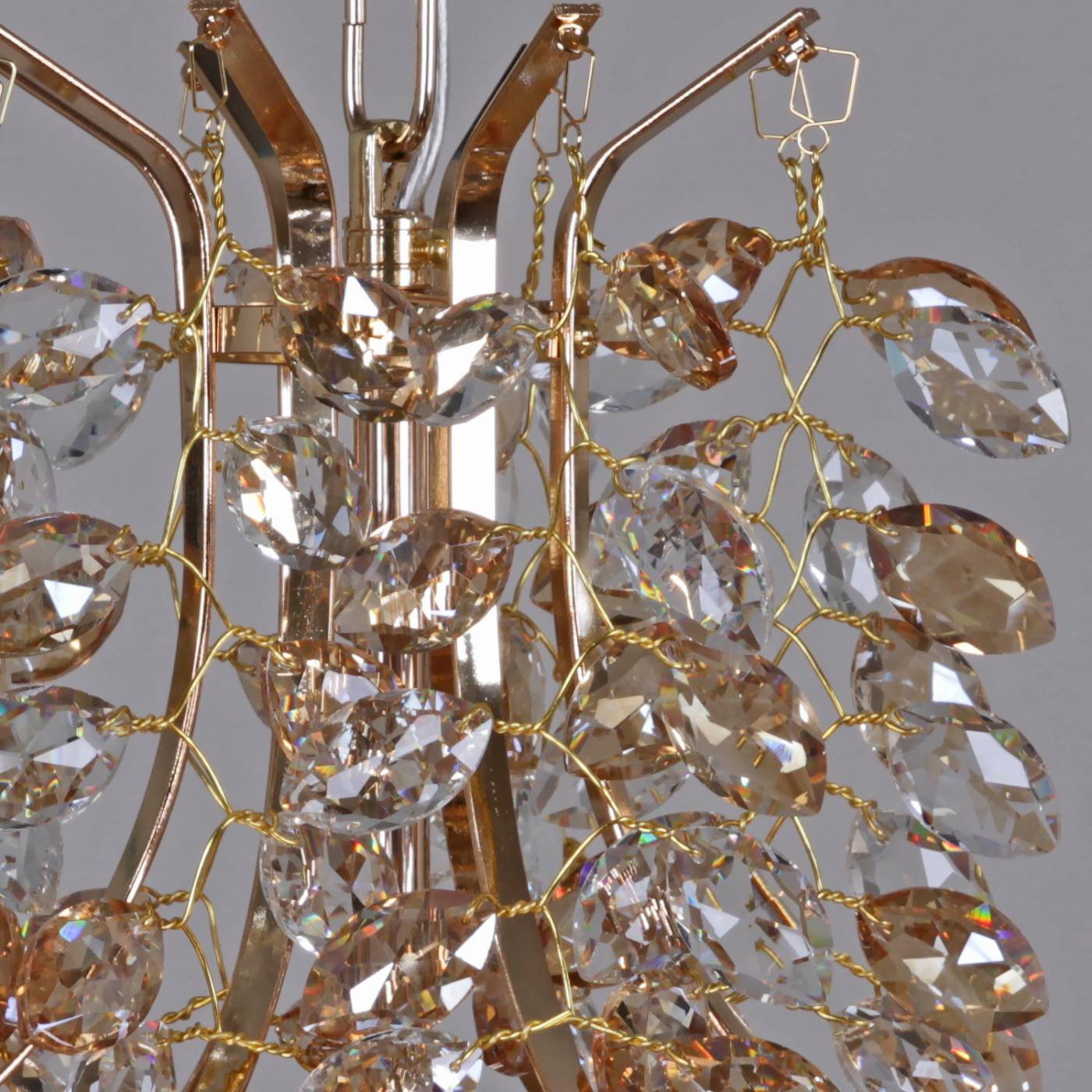 Подвесная люстра Reluce 08274-0.4-06 FG