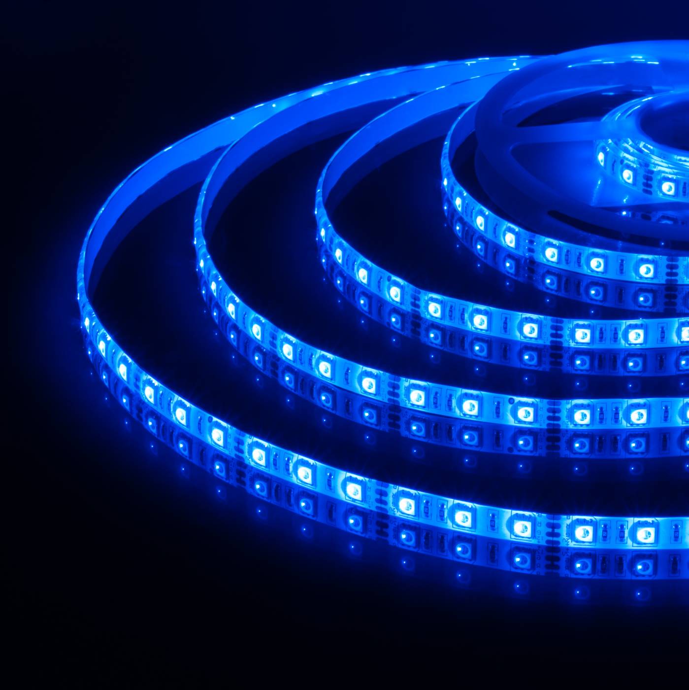 Лента светодиодная 60Led 14,4W IP65 мульти (5050 12V 60Led 14,4W IP65 RGB) LED лента Elektrostandard Лента 12V Лента светодиодная 60Led 14,4W IP65 мульти (5050 12V 60Led 14,4W IP65 RGB) a034876