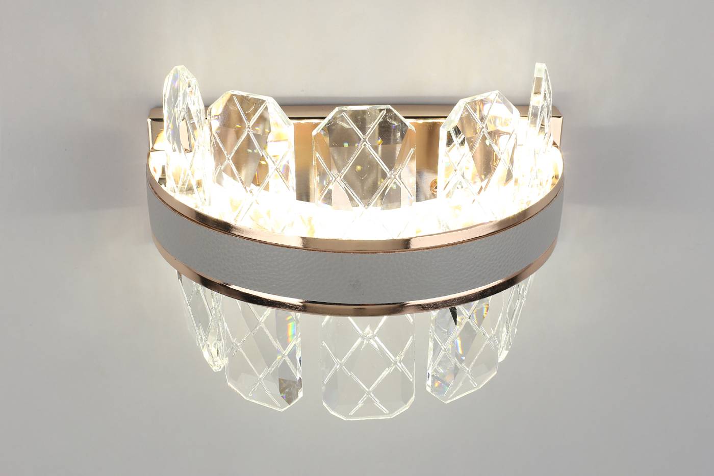 APL.032.01.32 Настенное бра Aployt Juda APL.032.01.32